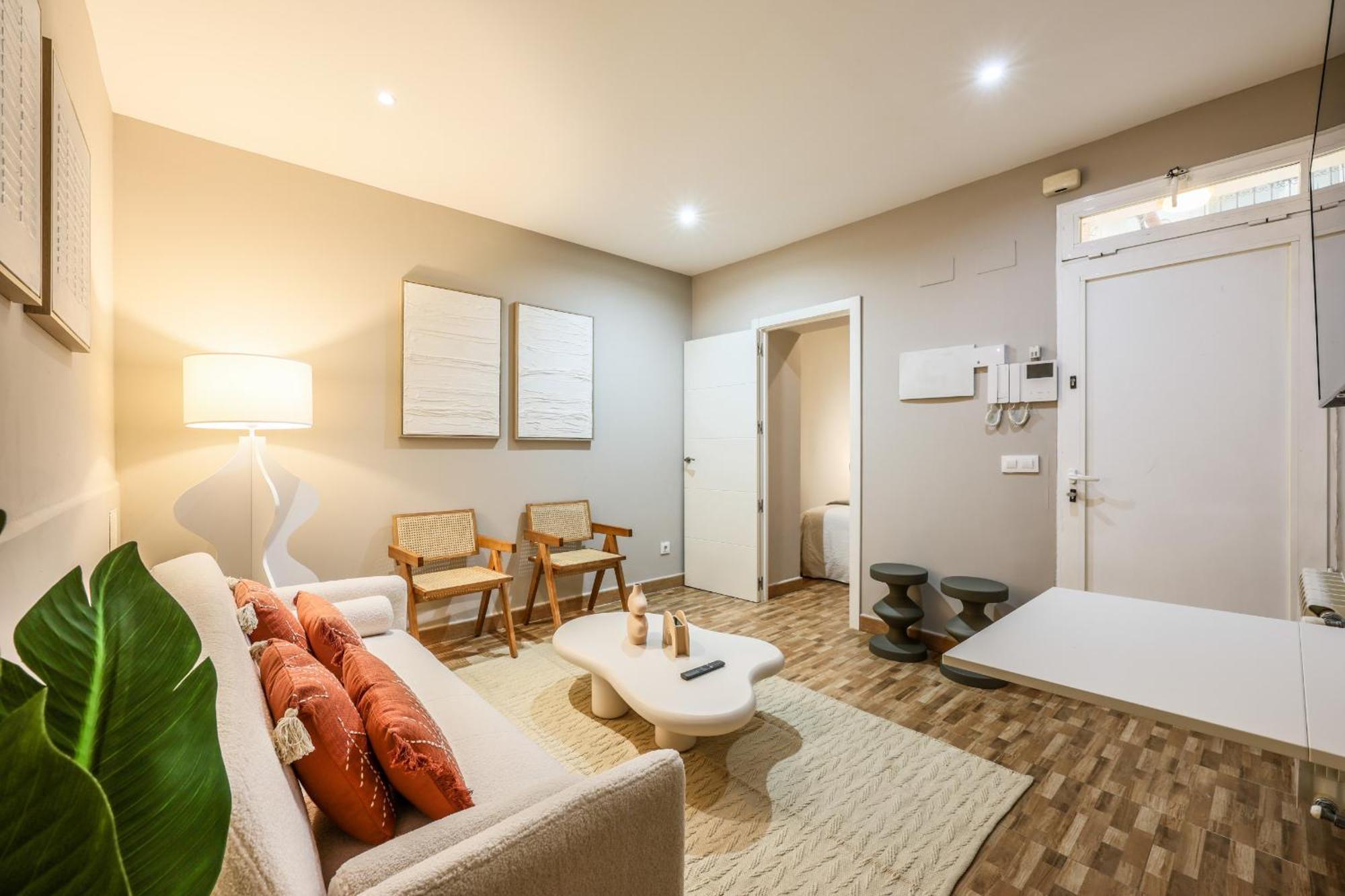 Nuevo Apartamento Funcional En Chamberi Madrid Eksteriør billede