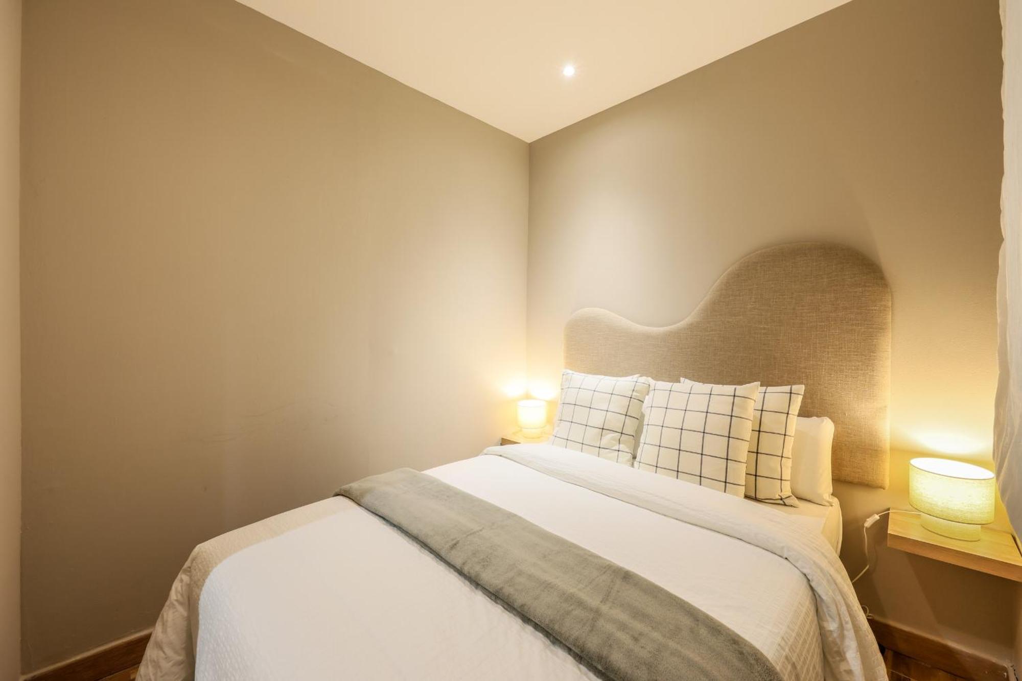 Nuevo Apartamento Funcional En Chamberi Madrid Eksteriør billede