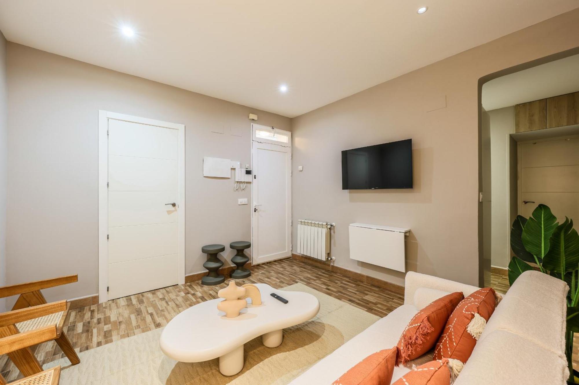 Nuevo Apartamento Funcional En Chamberi Madrid Eksteriør billede